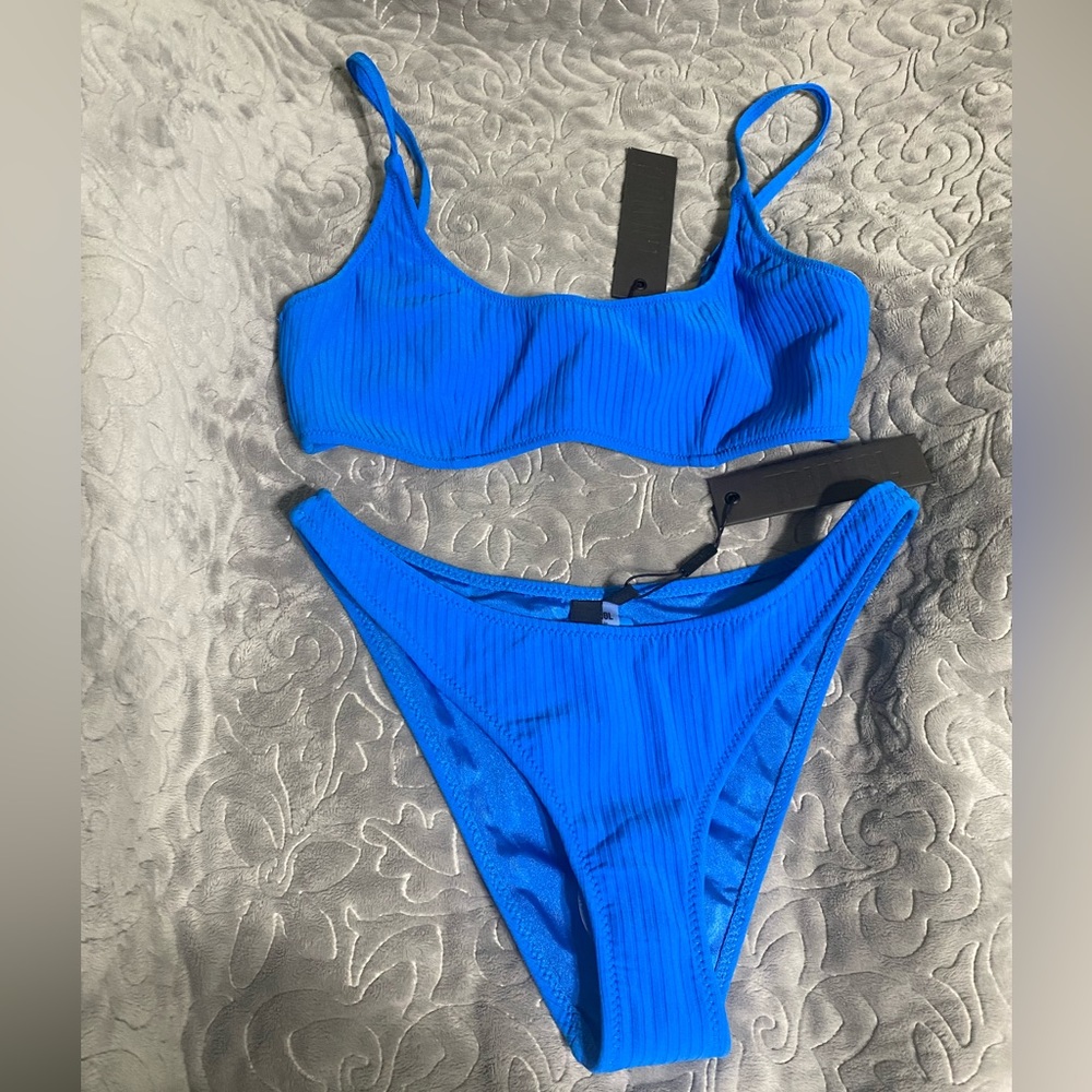 NWT Triangl Arles Rib bikini set